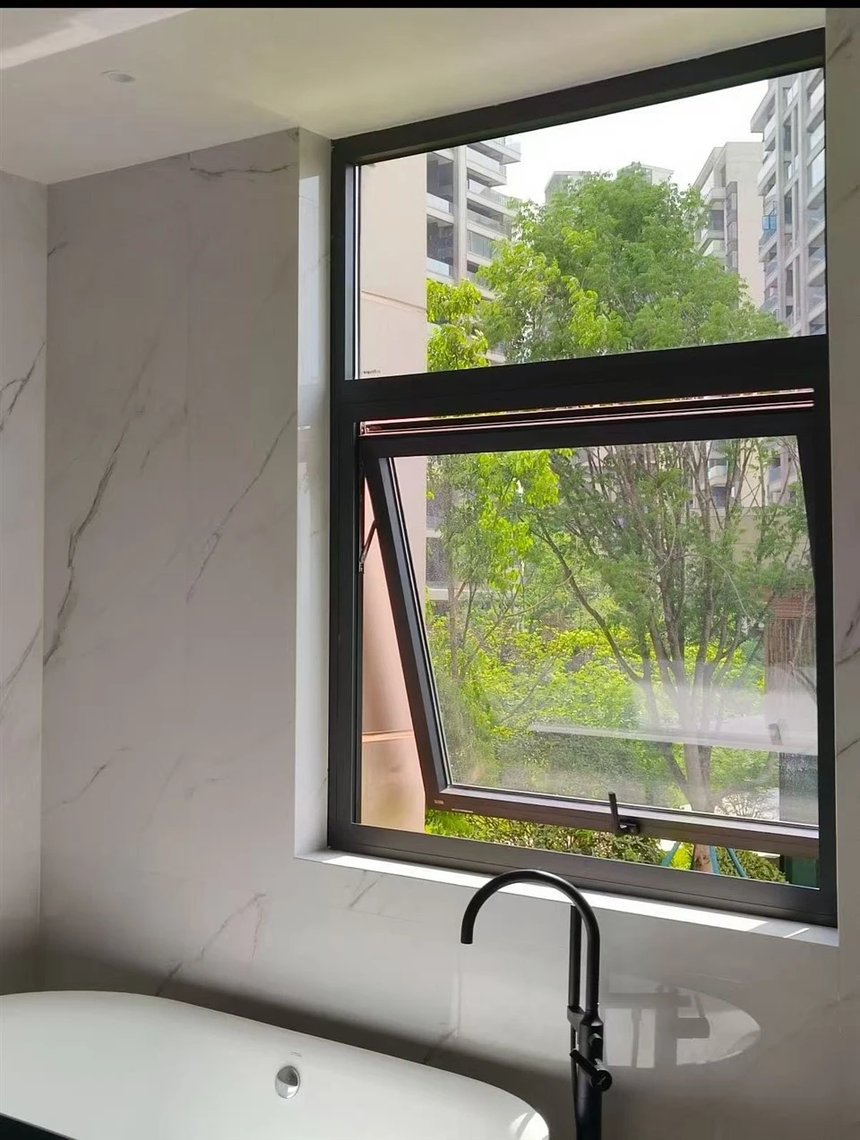 Commercial Aluminum Awning Windows manufacturers